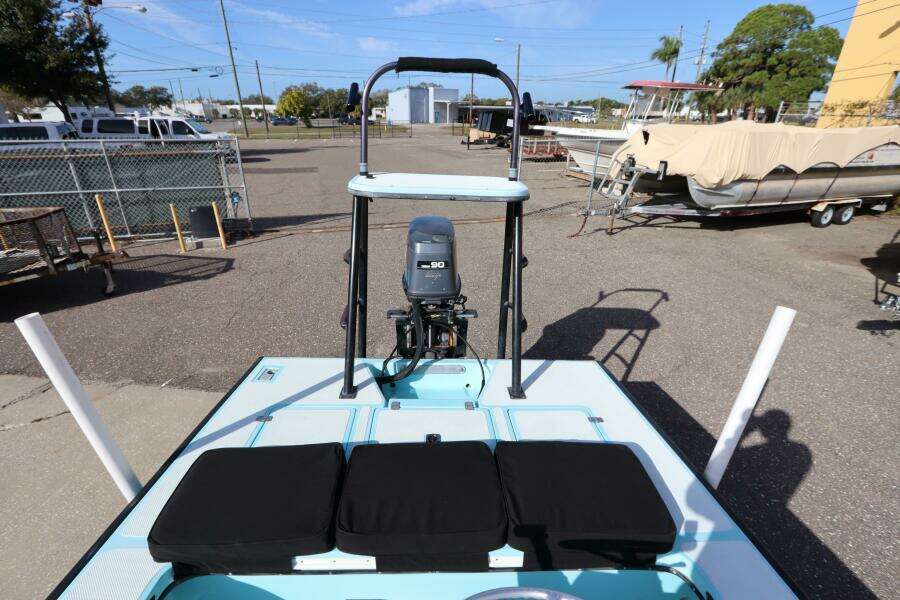 1996 Silver King Signature 16