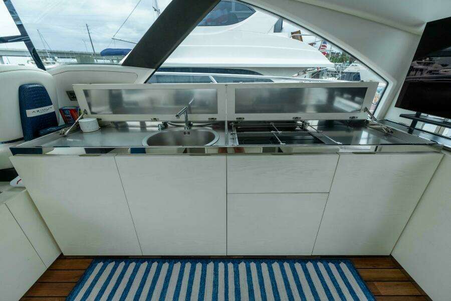 2015 Azimut 55S Lithium