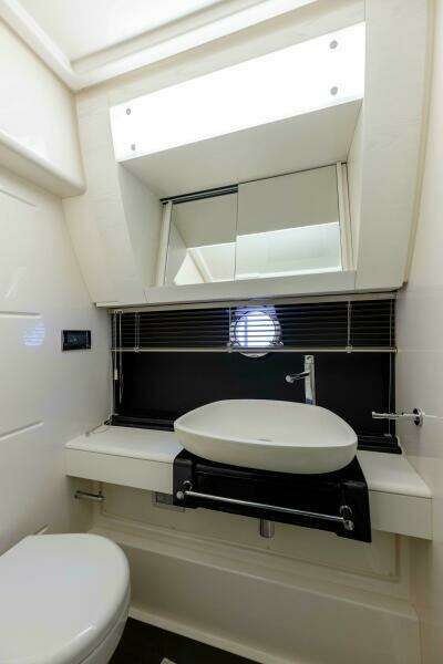 2015 Azimut 55S Lithium