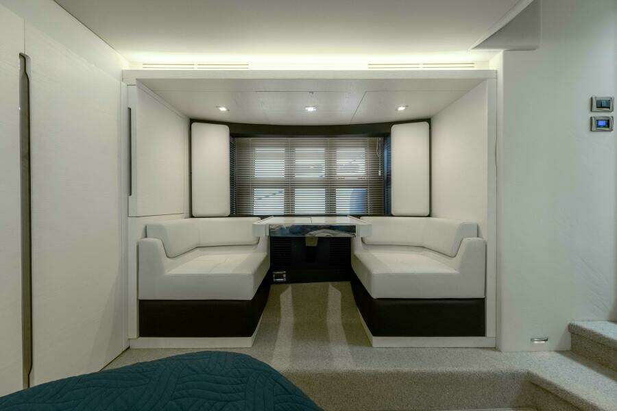 2015 Azimut 55S Lithium