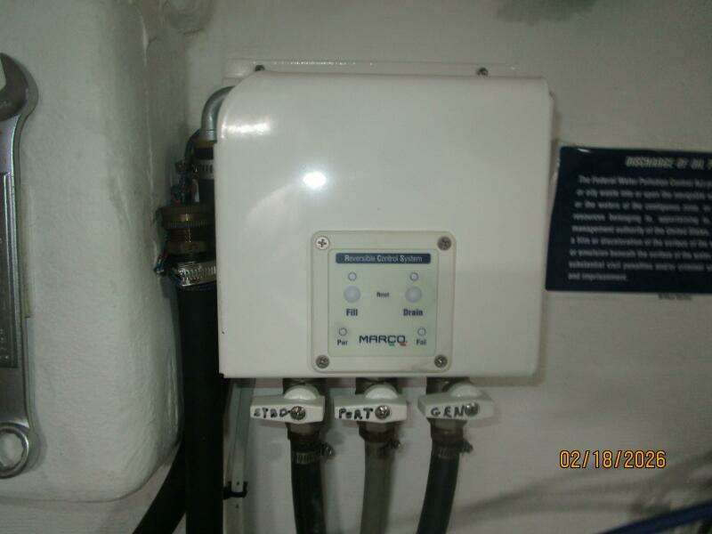 37' Great Harbour oil change system