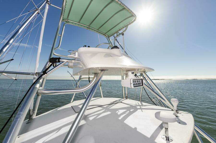 2003 Custom Carolina 40 Layton Express