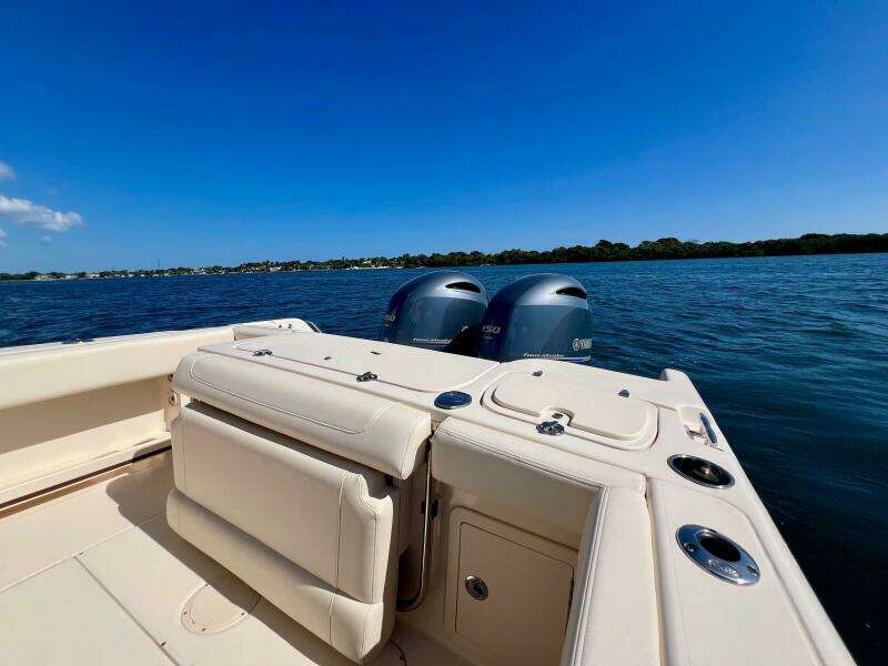 2018 Grady-White Fisherman 257