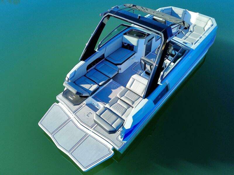 2023 Correct Craft Ingenity 23EL2 Electric Boat