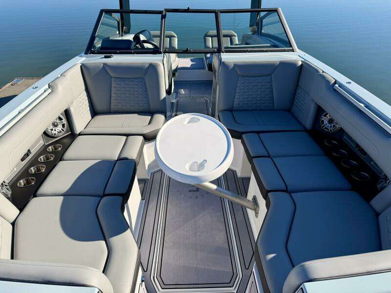 2023 Correct Craft Ingenity 23EL2 Electric Boat