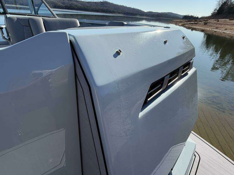 2023 Correct Craft Ingenity 23EL2 Electric Boat