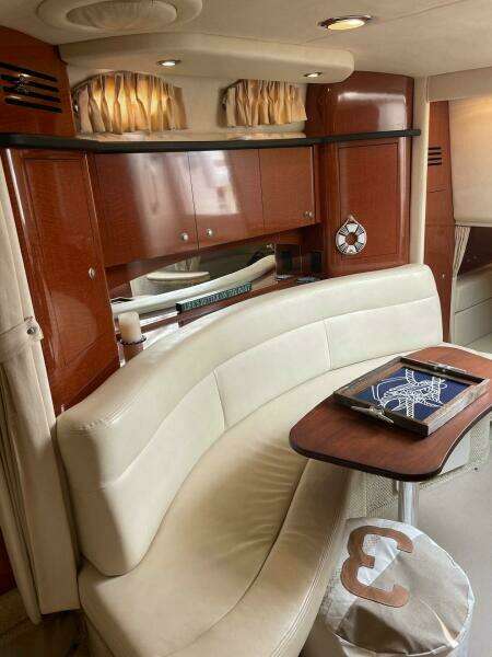 2005 Sea Ray Sundancer 320