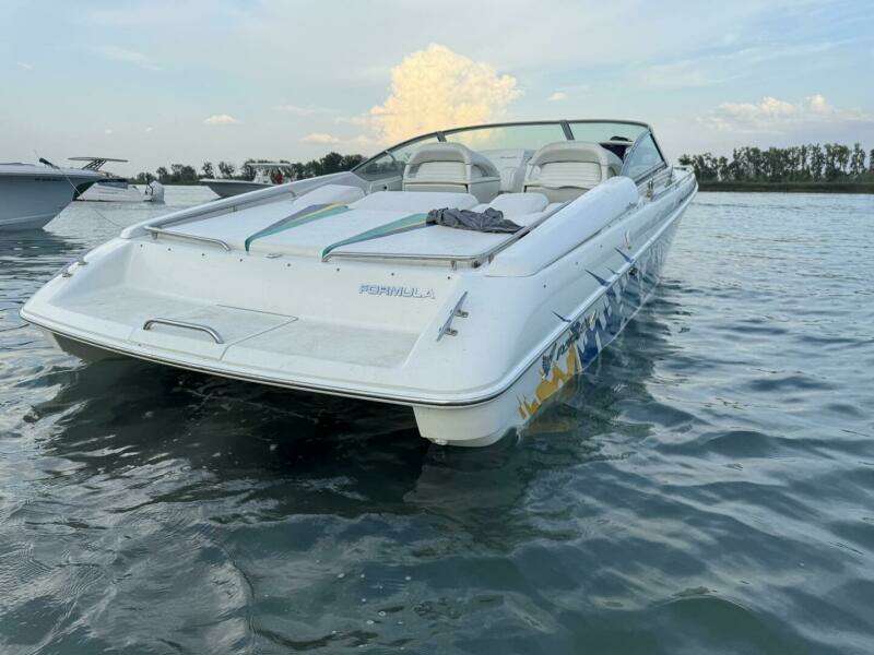 Formula 312 FASTech Swim Platform