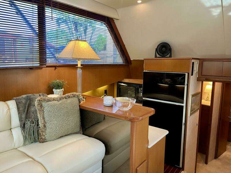 1999 Post 42 Convertible