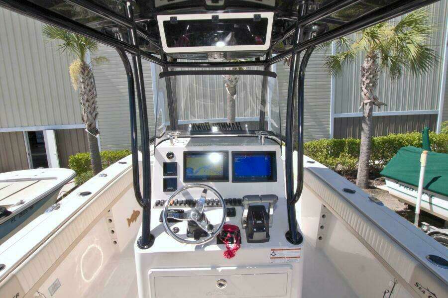 2018 Sea Chaser 27 HFC CC