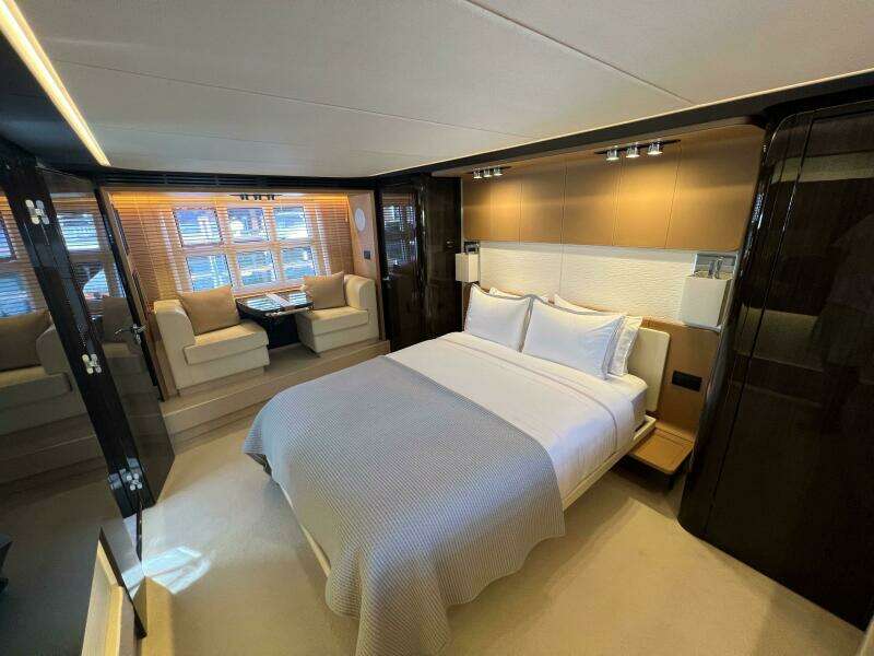 Fantastic_77 Lower Deck Master Stateroom