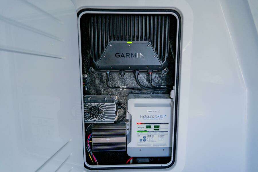 2025 Yellowfin 36 Offshore