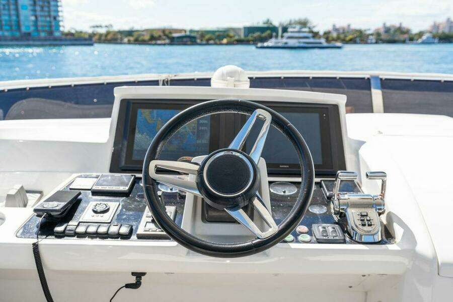 2016 Princess 60 Flybridge Motor Yacht