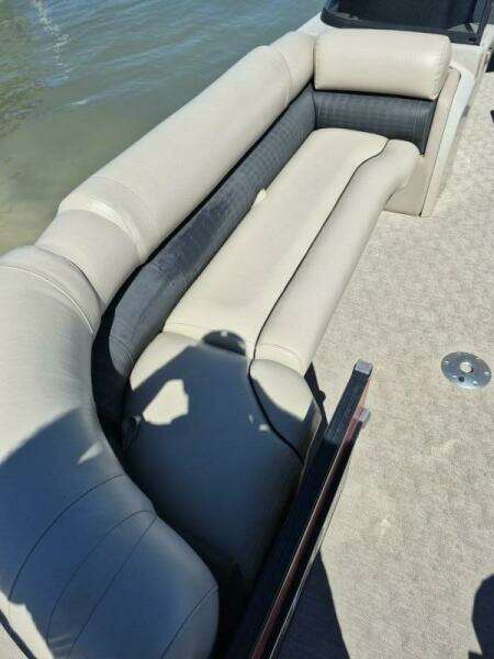 2017 Avalon 2785 Catalina QL