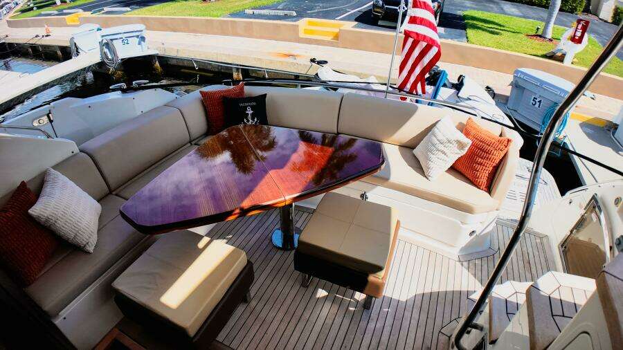 2016 Sea Ray L590 Fly
