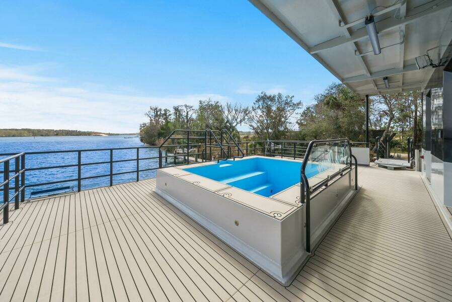 2025 Breaux Brothers 120 GLV