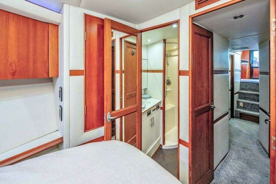 1991 Ocean Yachts Super Sport