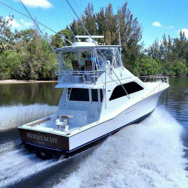 2004 Cabo 48 Flybridge