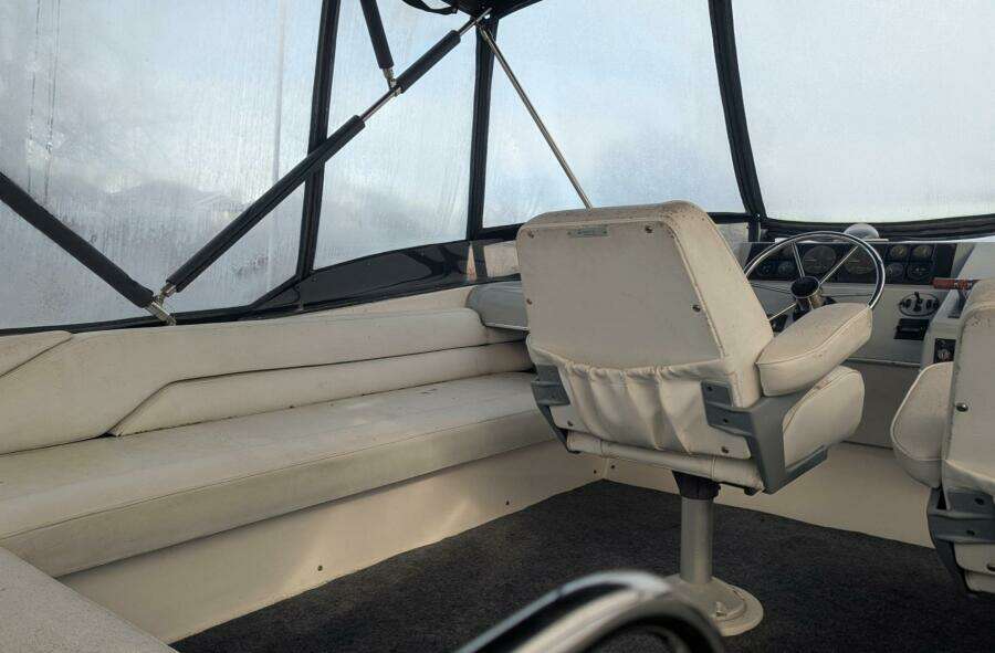 1991 Bayliner 4388 Motoryacht