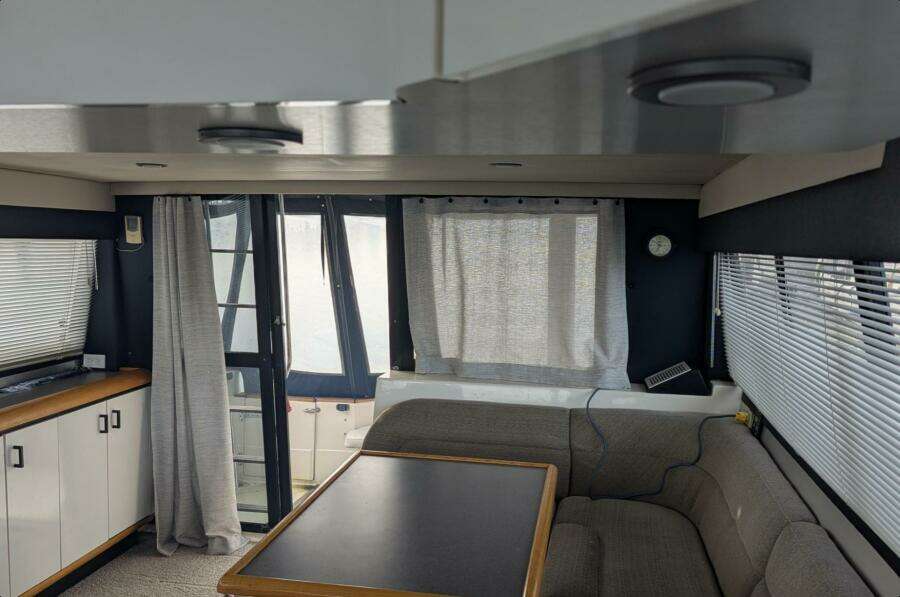 1991 Bayliner 4388 Motoryacht