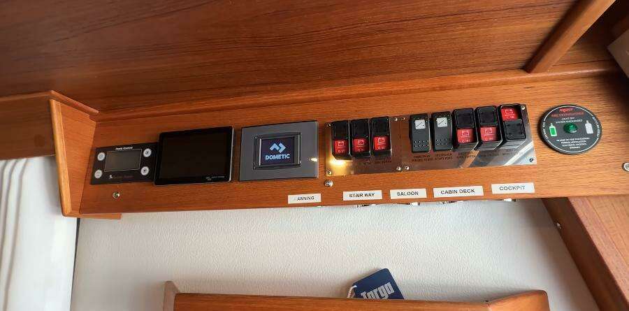 2025 Targa 37 Flybridge