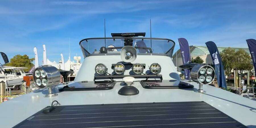 2025 Targa 37 Flybridge