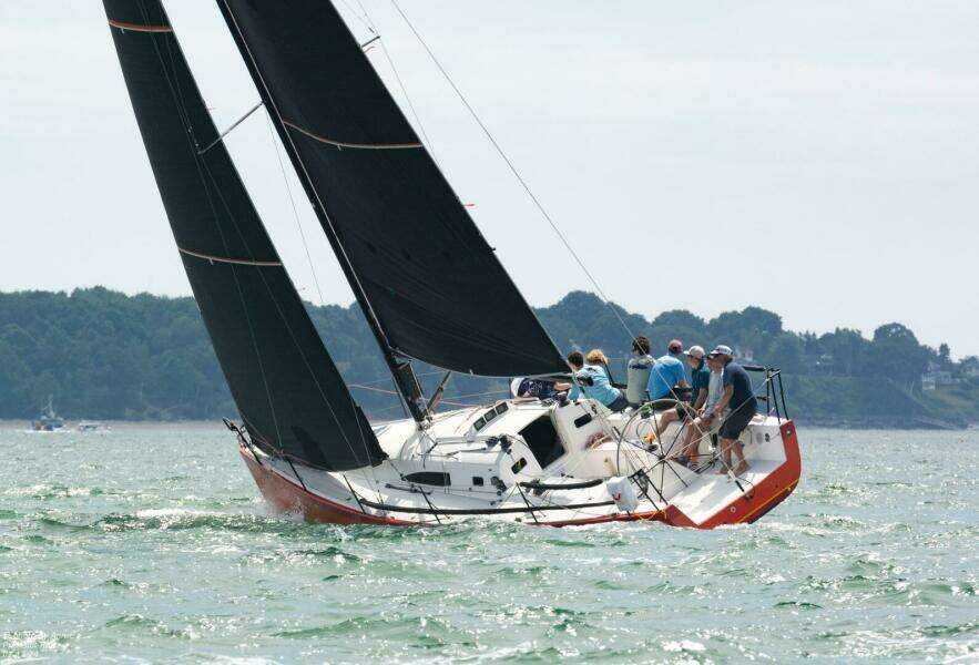 2013 J Boats J/111
