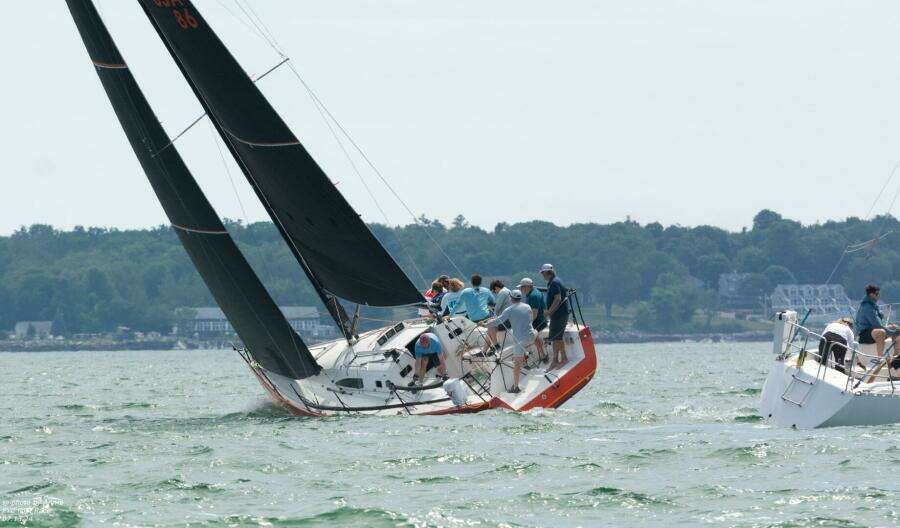 2013 J Boats J/111