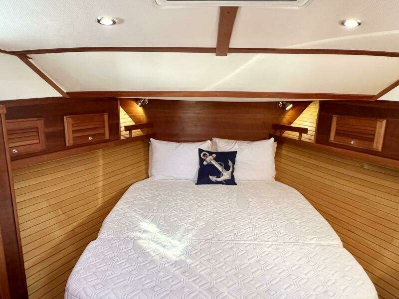 2006 Sabre 38 Hard Top Express