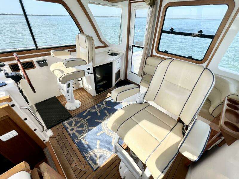 2006 Sabre 38 Hard Top Express