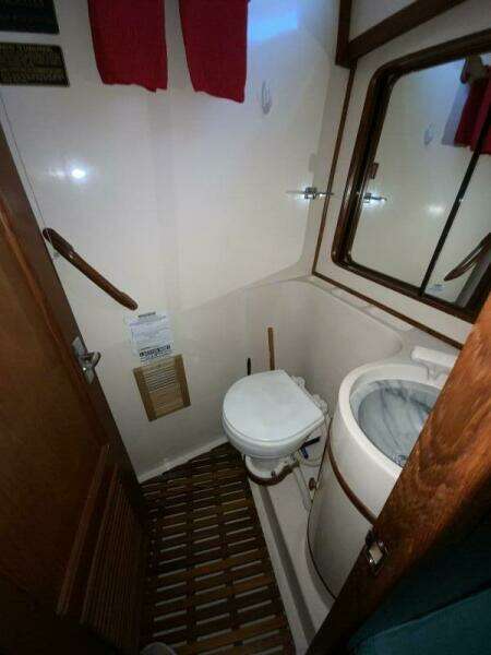 1987 President 41 Double Cabin Motor Yacht