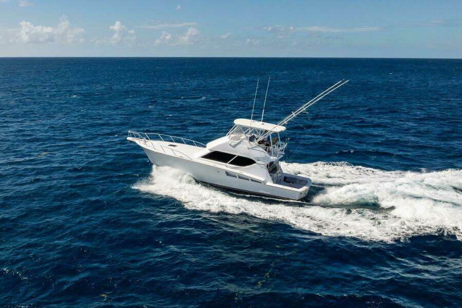 2005 Hatteras 50 Convertible