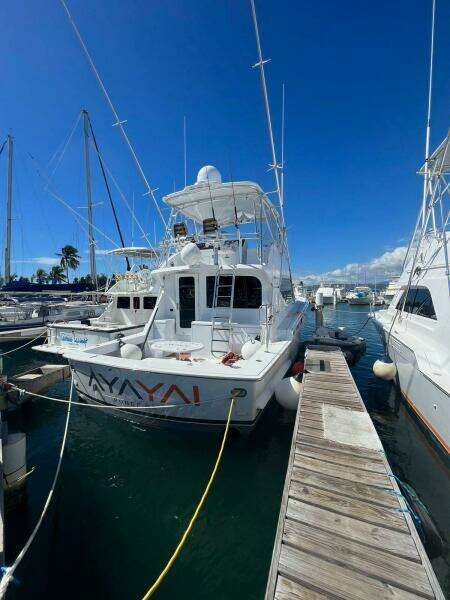 2005 Hatteras 50 Convertible