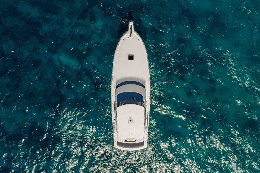 2005 Hatteras 50 Convertible