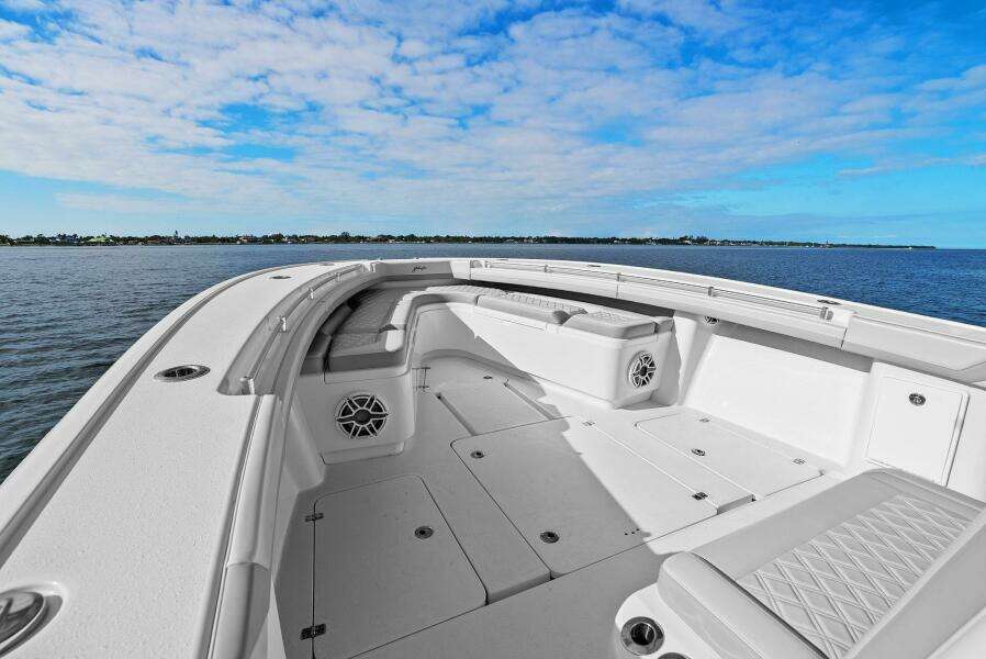 2023 Yellowfin 39 Offshore