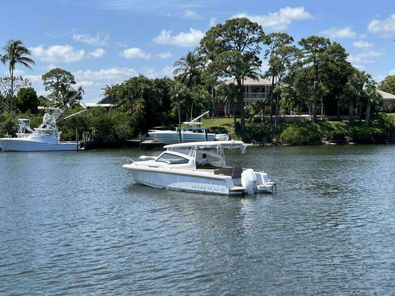 Nimbus Weekender 9 Profile