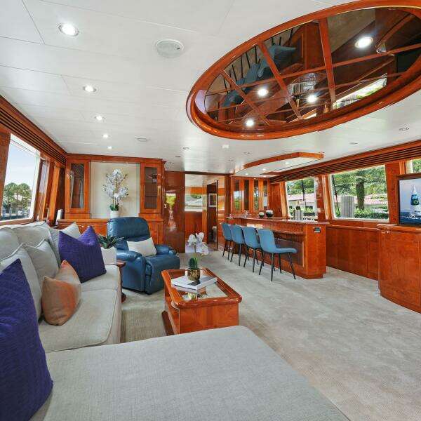 2003 Hargrave Sky Lounge