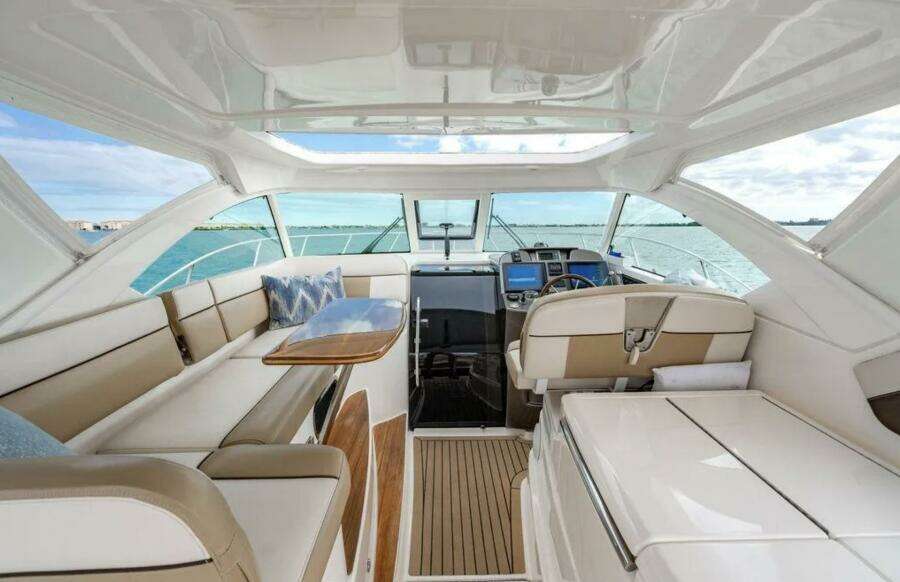 2013 Tiara Yachts 36 Coronet