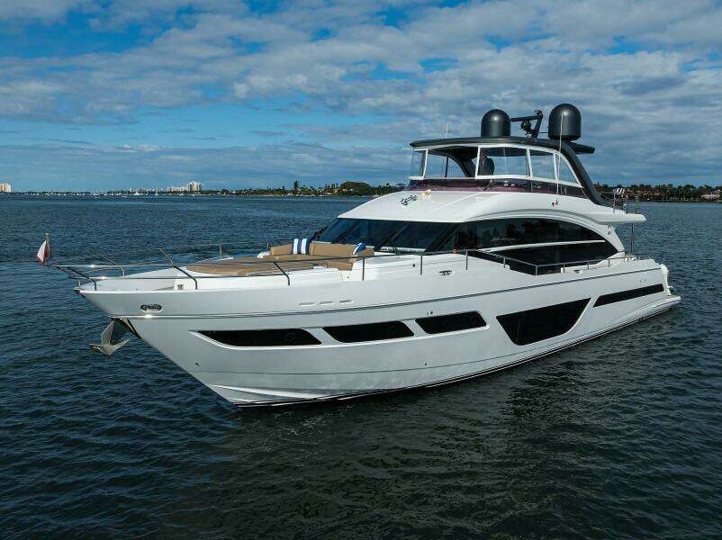 Princess Y78 - Janie II - Profile