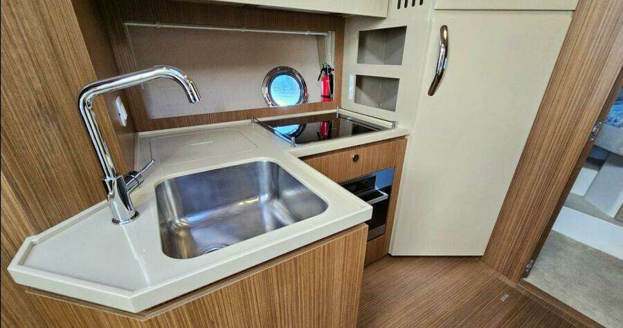 2015 Azimut Atlantis 50