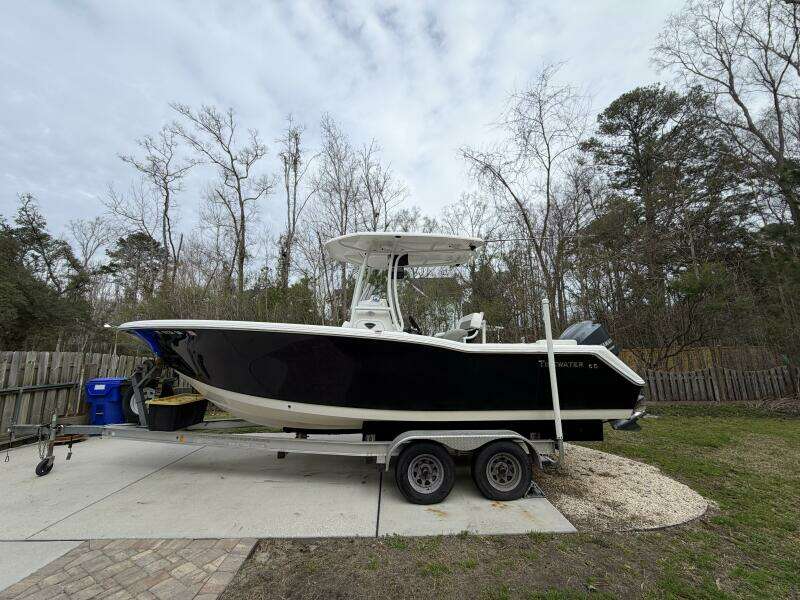 2015 Tidewater 230 LXF