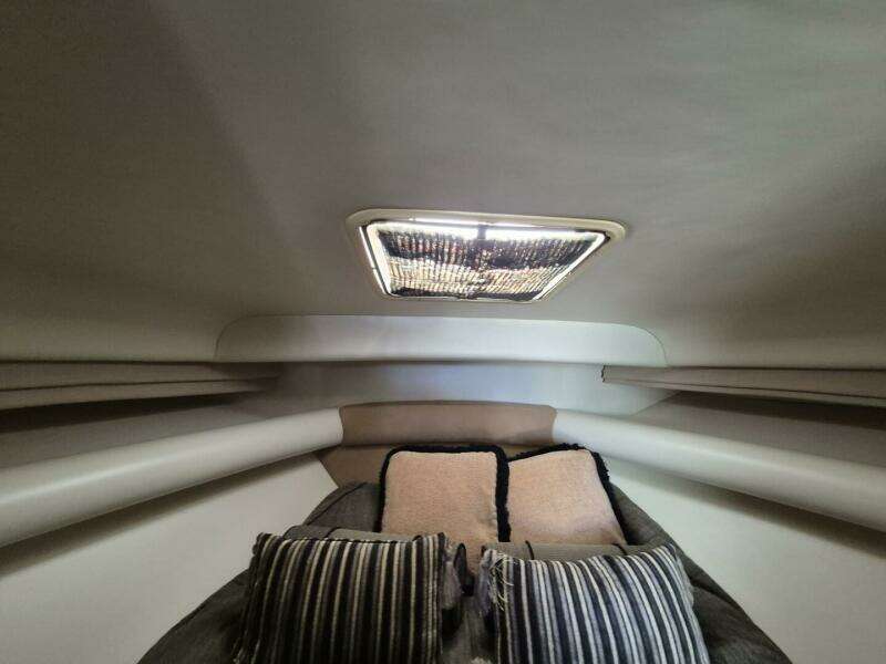 2004 Riviera 4000 Offshore