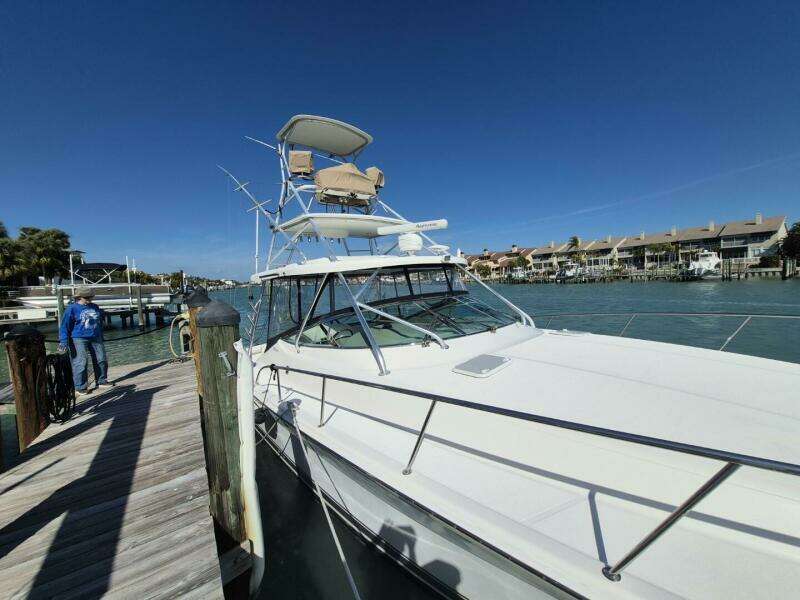 2004 Riviera 4000 Offshore