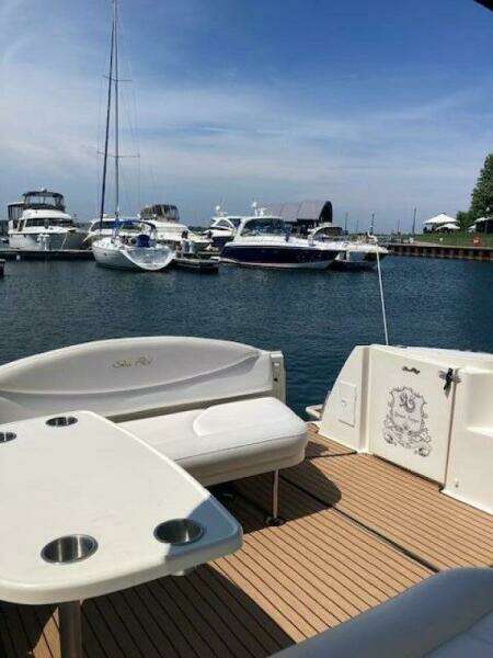 2001 Sea Ray 380 Sundancer