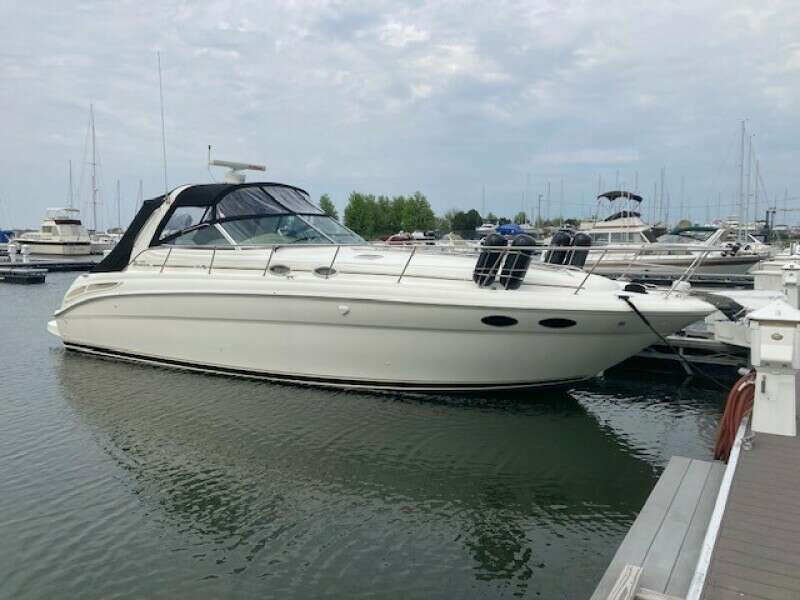 2001 Sea Ray 380 Sundancer