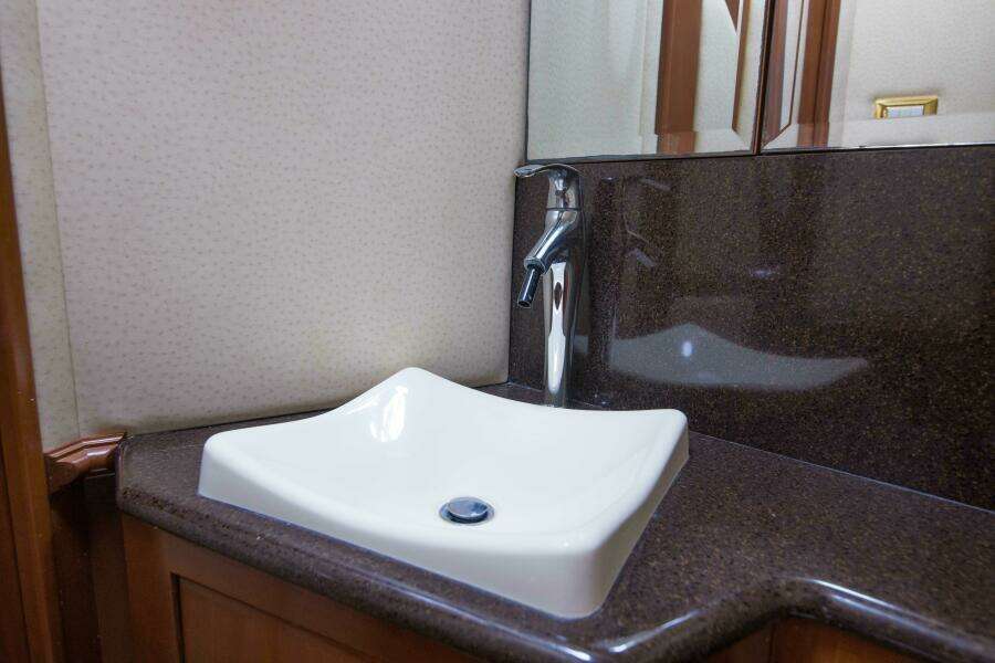 Silverton 52 - Immersed - 