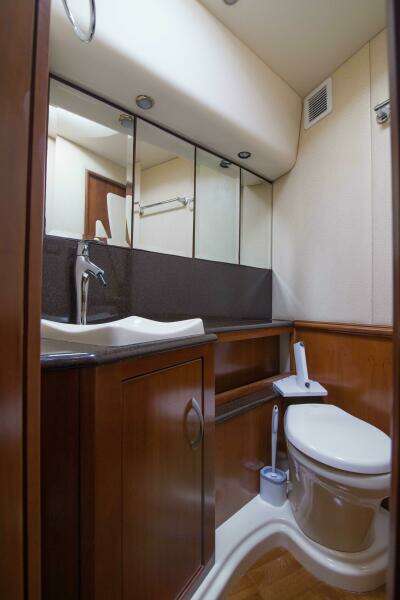 Silverton 52 - Immersed - 