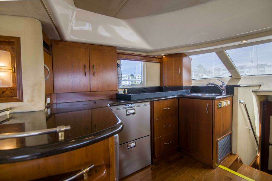 Silverton 52 - Immersed - 