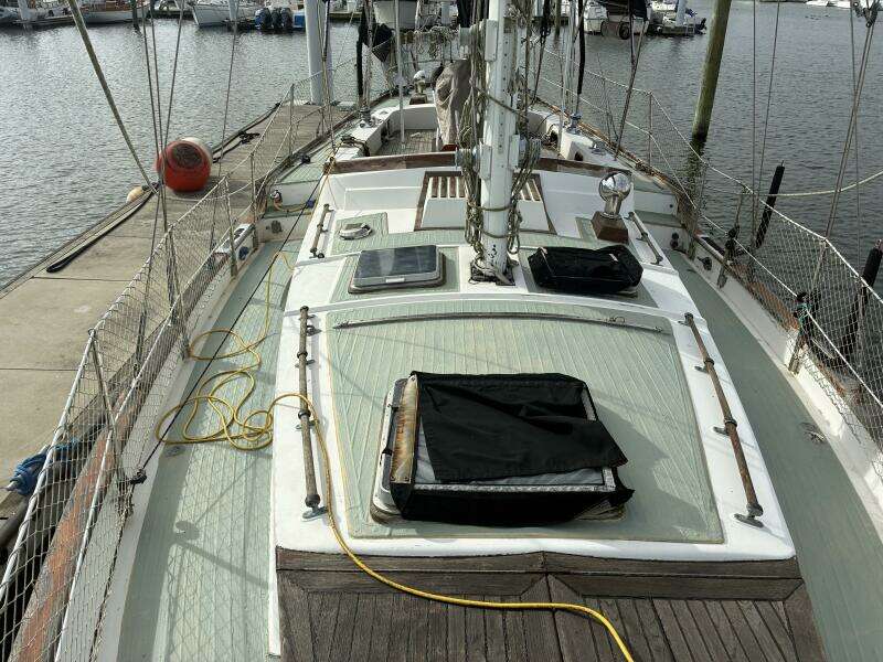 1983 Vagabond 42 Ketch