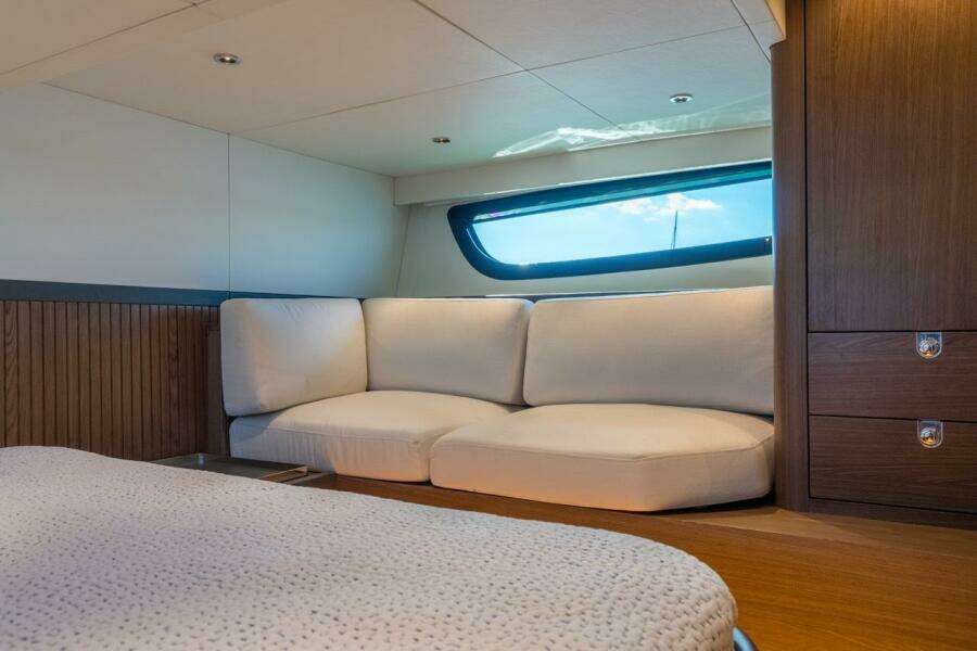 ECLIPSE 505 Shadow -